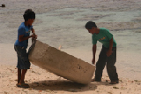 0313_marshall_islands_floating_tub