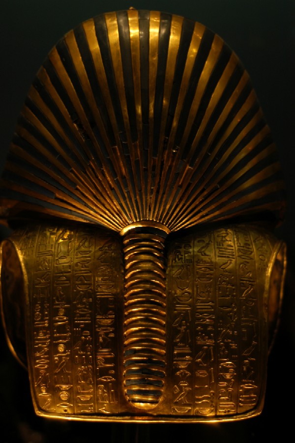 6-7.King Tut's Gold Mask