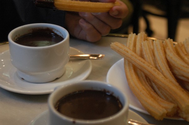 Churros y Chocolate